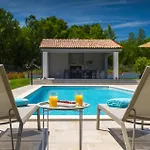 Ferienhaus Tre Olive Pula
