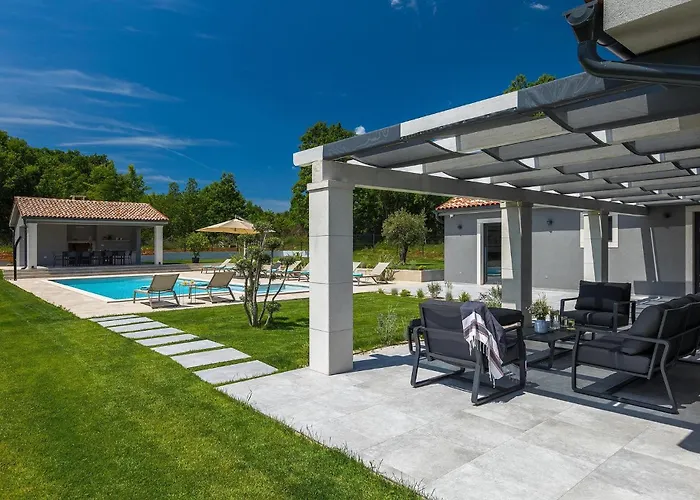 Semesterbostad Tre Olive *